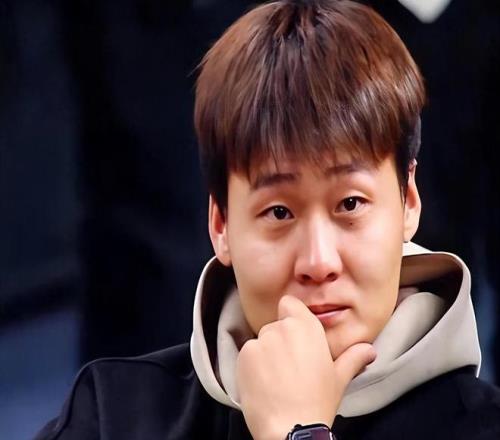 费迪南德直,德利赫特等,球员风格与,威廉希尔(WilliamHill)官网,威廉希尔,(WilliamHill)平台,威廉希尔,(WilliamHill)官网app,威廉希尔,(WilliamHill)中文官方网站