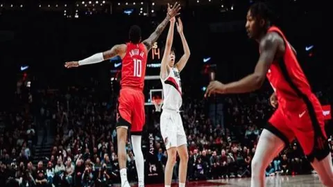 “2025港珠澳大桥半程马拉松：盛大的马拉松盛宴即将拉开帷幕”